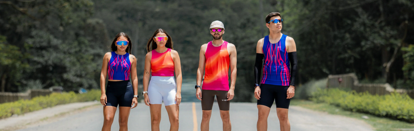 Register with A Buen Paso and get 15% off your favorite activewear.